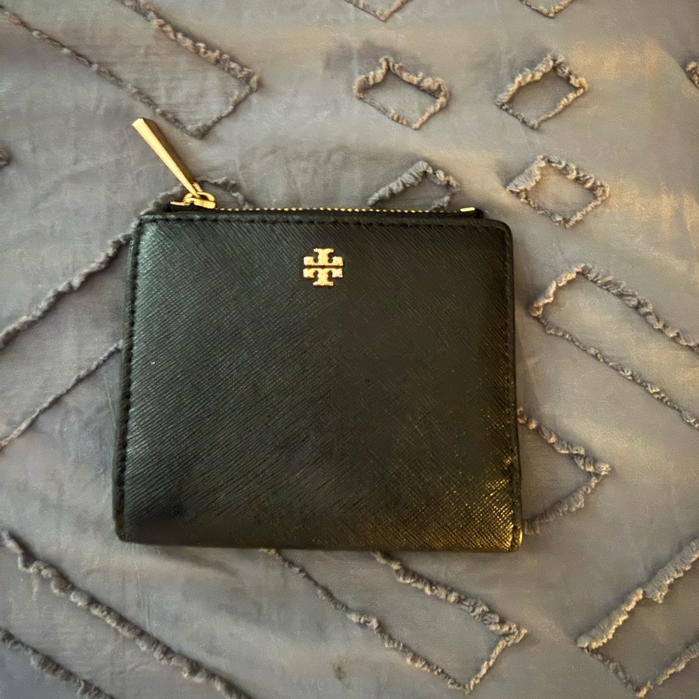 Tory Burch Black and Gold Leather Wallet